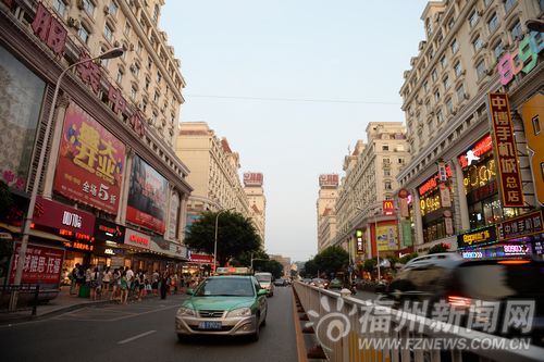 實體服裝批發(fā)業(yè)交易額年年下跌